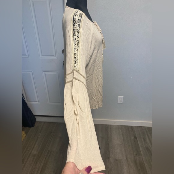 Cbrand embroidered top - Picture 4 of 4